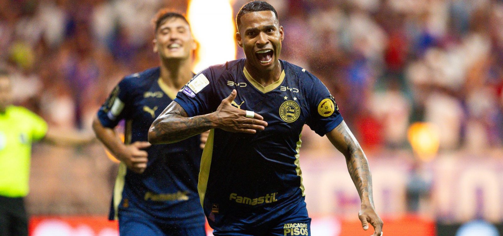 Imagem de Bahia vence o Remo na Fonte Nova e volta ao G-4 do Brasileirão
