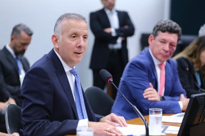 Imagem de Texto da reforma tributária prevê cobrança de heranças no exterior e redução de 50% em alíquotas para educação e saúde