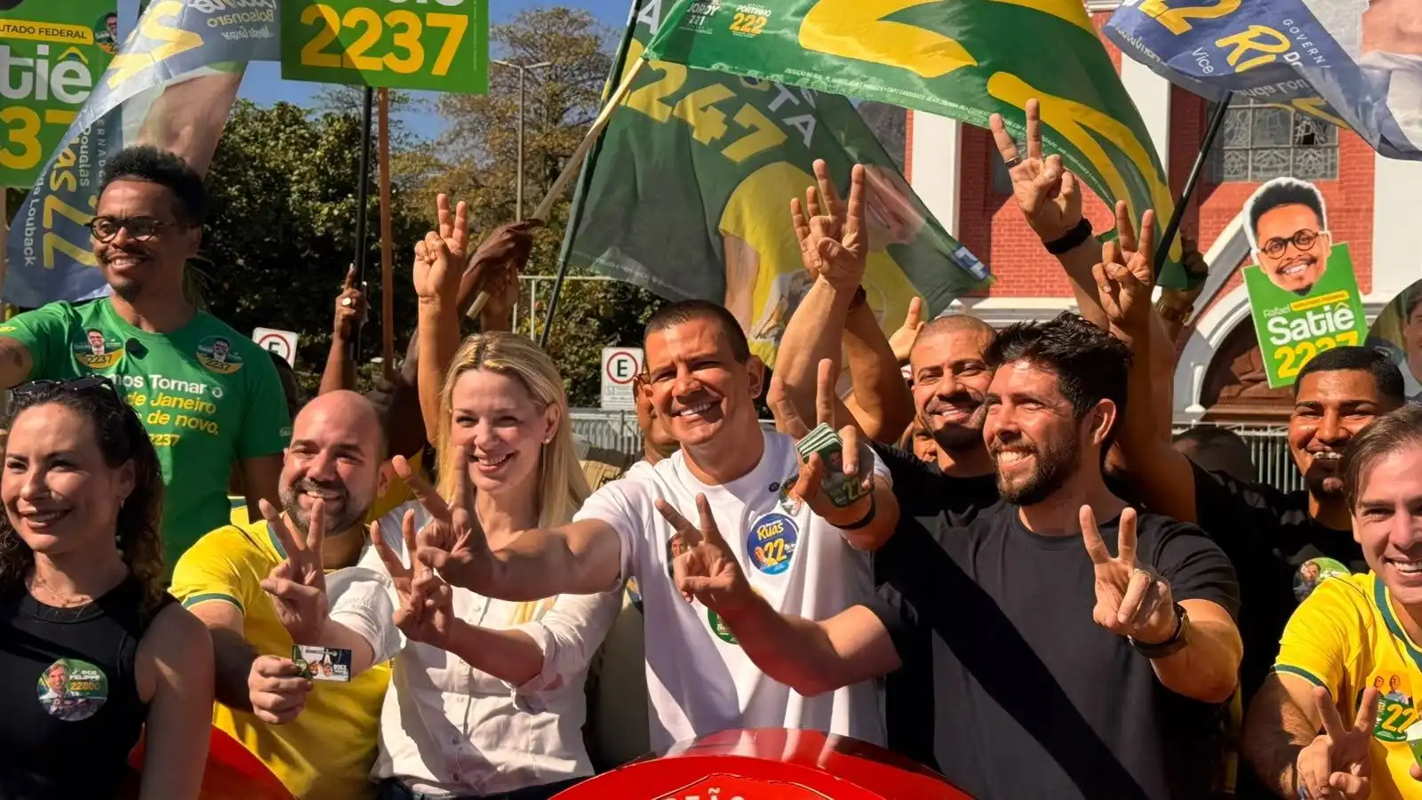 Imagem de Douglas Ruas avança na transição do governo do RJ e prepara anúncio dos primeiros secretários