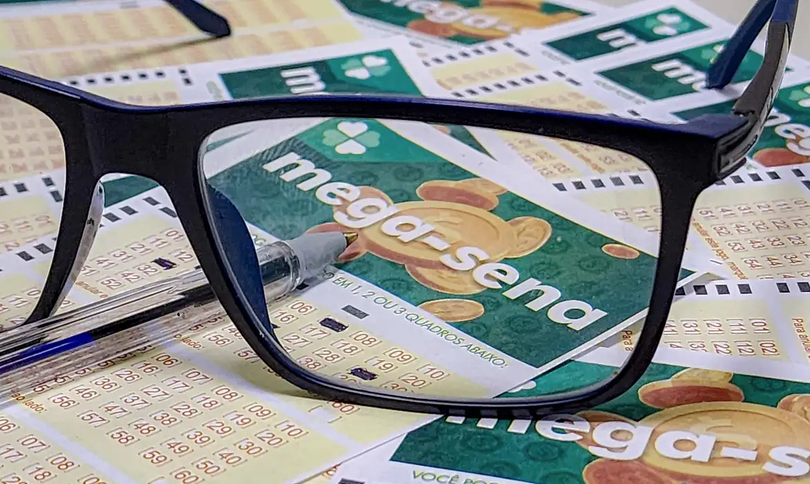 Imagem de Mega-Sena sorteia nesta quinta prêmio acumulado em R$ 130 milhões
