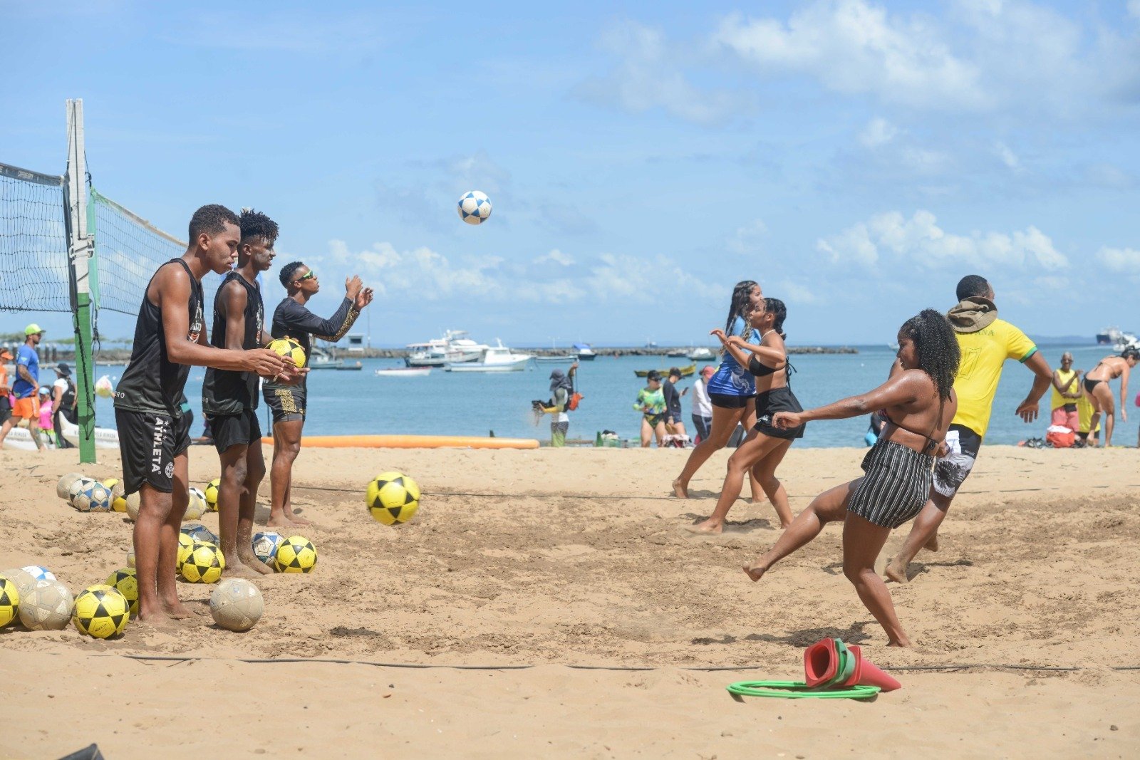 Imagem de Sempre Verão Salvador leva esportes gratuitos para a  Região Suburbana nos dias 24 e 25 de fevereiro