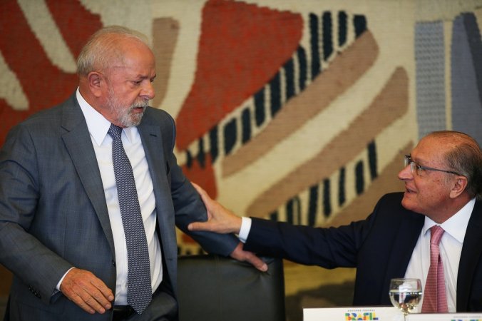 Imagem de Críticas de Lula a Roberto Campos Neto viram arma para oposição e desagradam até a aliados