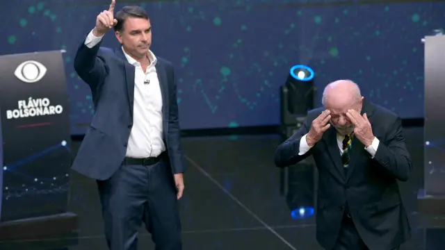 Imagem de Real Time Big Data: Flávio Bolsonaro aparece com 52% dos votos válidos contra 48% de Lula no segundo turno