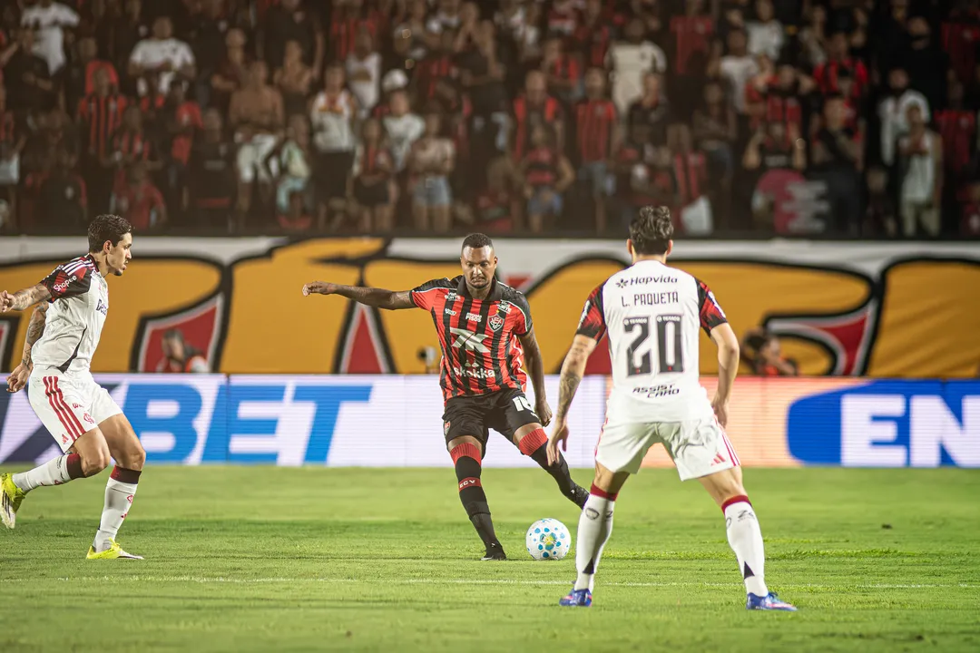 Imagem de Flamengo x Vitória: veja prováveis escalações, horário e onde assistir pela Copa do Brasil