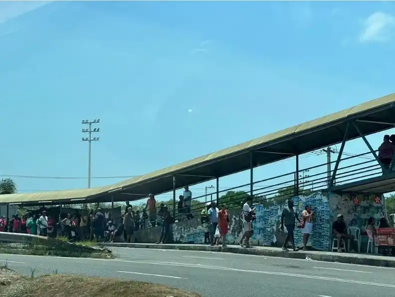 Imagem de TRE da Bahia revoga prisão de secretário de Salvador após retenção de ônibus no segundo turno