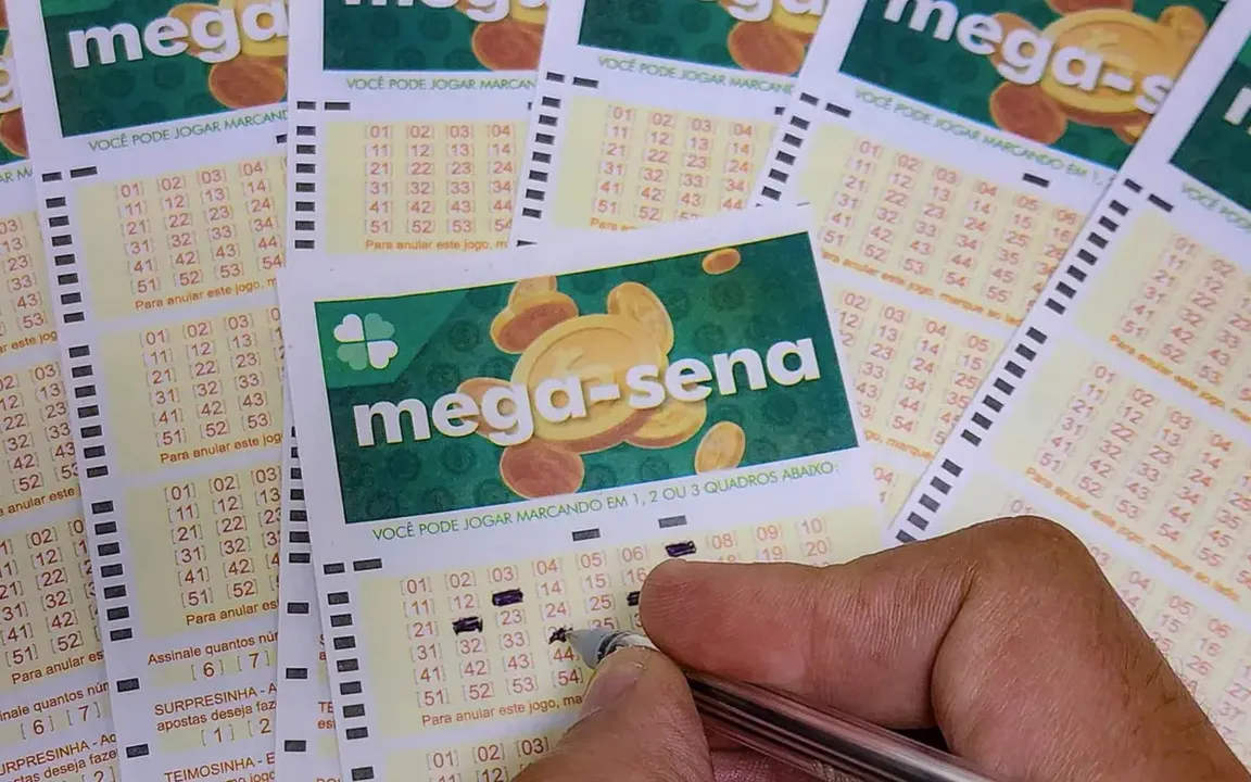 Imagem de Mega-Sena acumula e prêmio chega a R$ 92 milhões nesta terça-feira