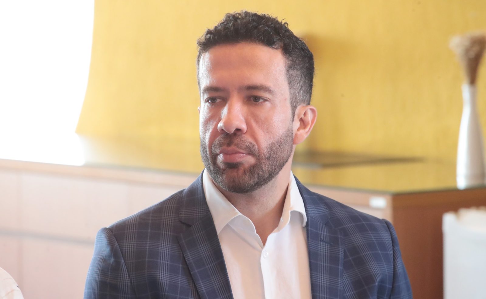 Deputado André Janones