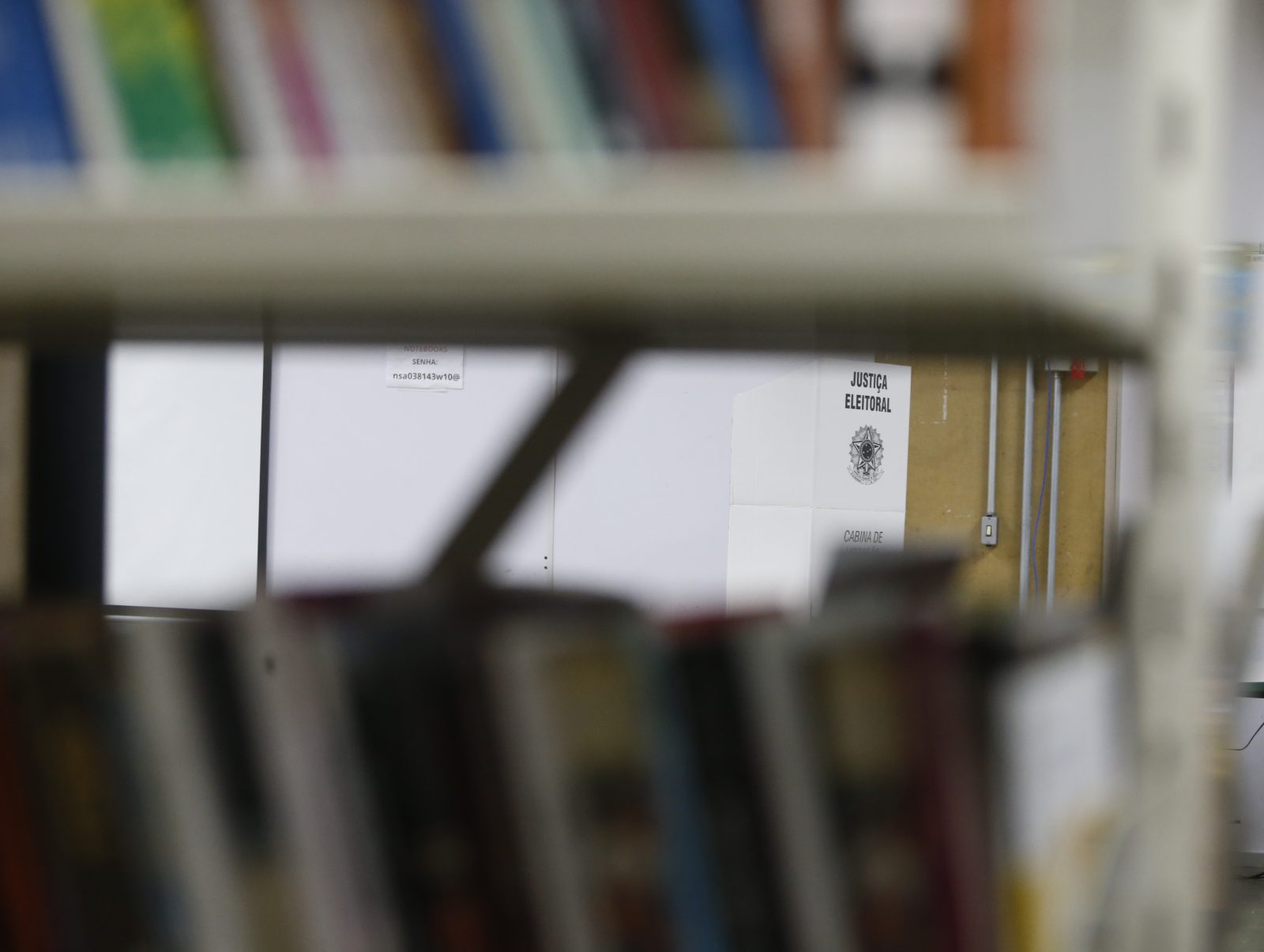 Divulgação de conteúdos desinformativos sobre a votação é um crime eleitoral