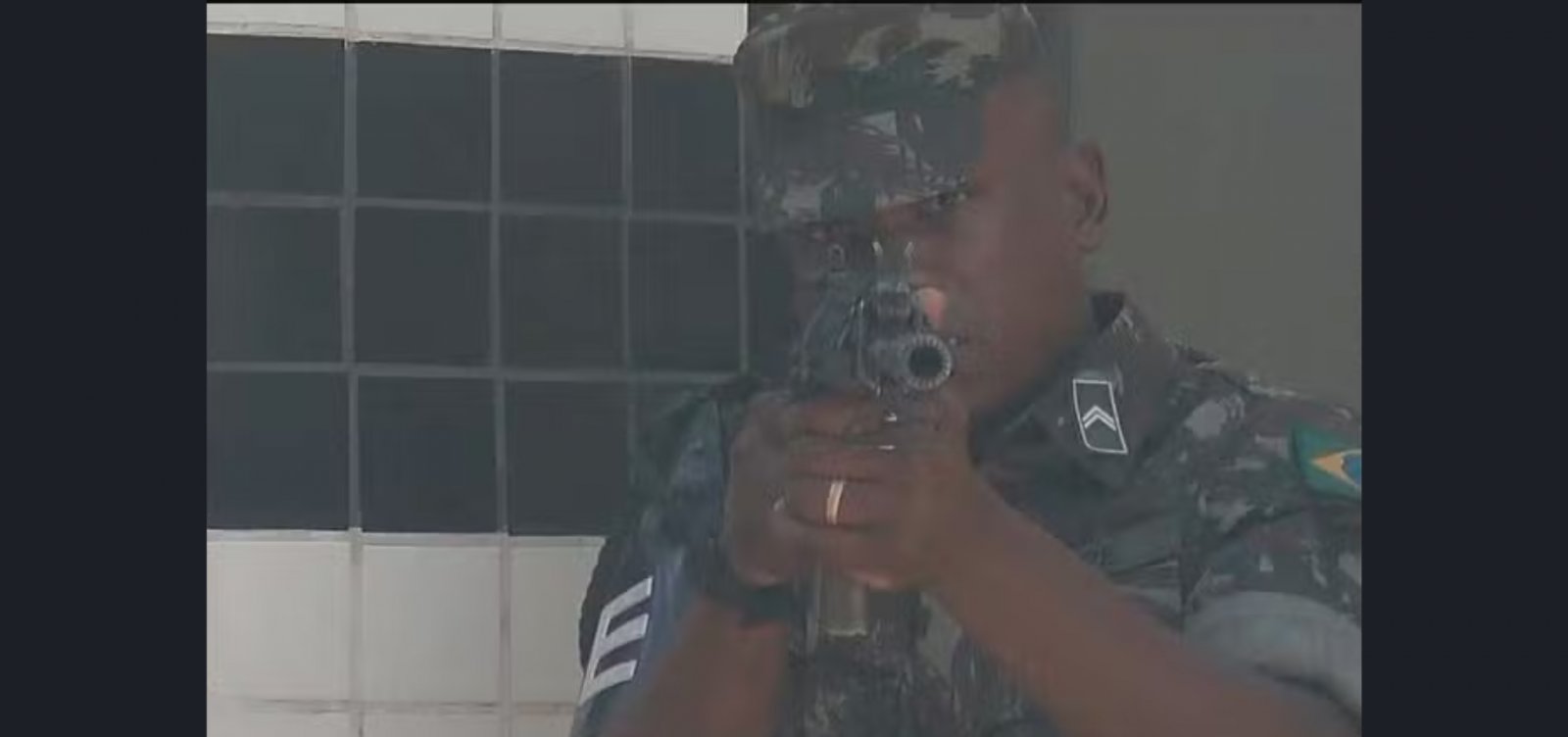 Imagem de Cabo do Exército é investigado por suspeita de fornecer munições ao tráfico em Salvador
