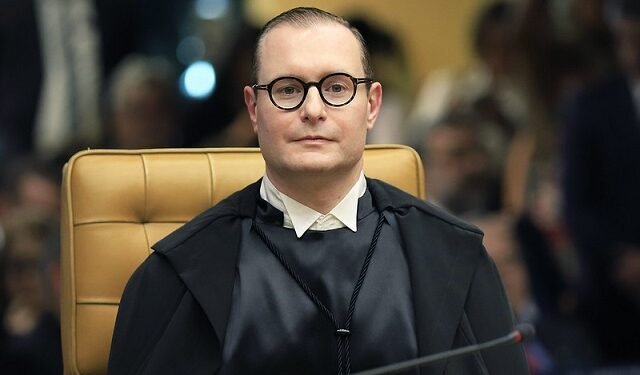 Imagem de CPMI 08/01: Zanin autoriza ex-comandante que chefiava a PMDF a ficar em silêncio