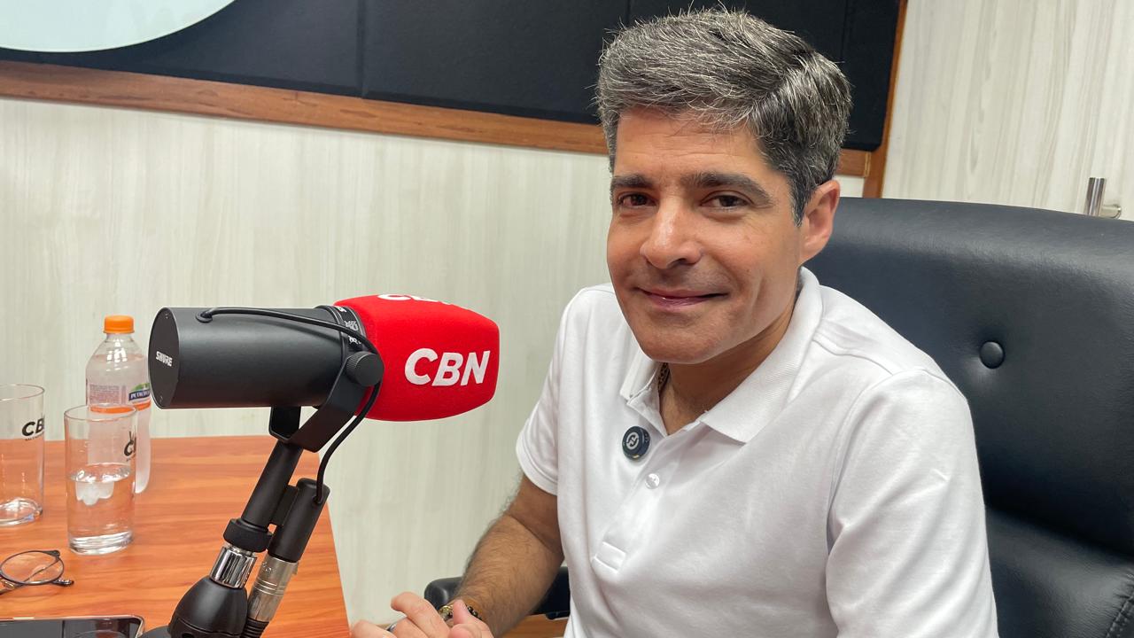 Imagem de Sabatina do Ouvinte: ACM Neto diz que 'presídios são o playground dos criminosos' e promete mudanças em áreas prioritárias