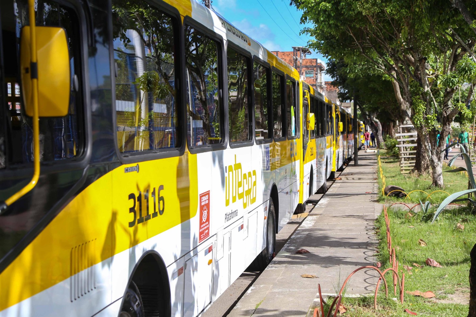 Imagem de Prefeitura reforça operação do transporte público e mantém gratuidade para estudantes no segundo dia de provas do Enem 2025