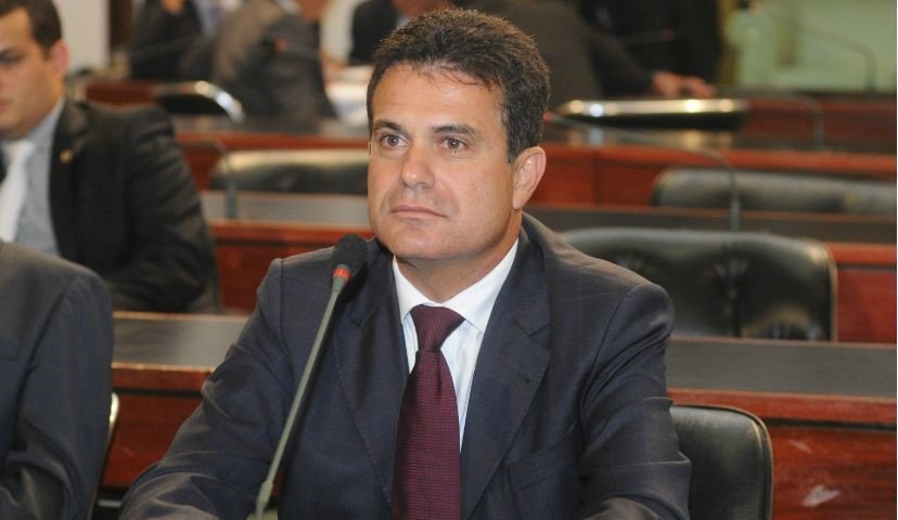 Imagem de Eduardo Salles é reeleito para mais um ano à frente da Comissão de Infraestrutura, Desenvolvimento Econômico e Turismo