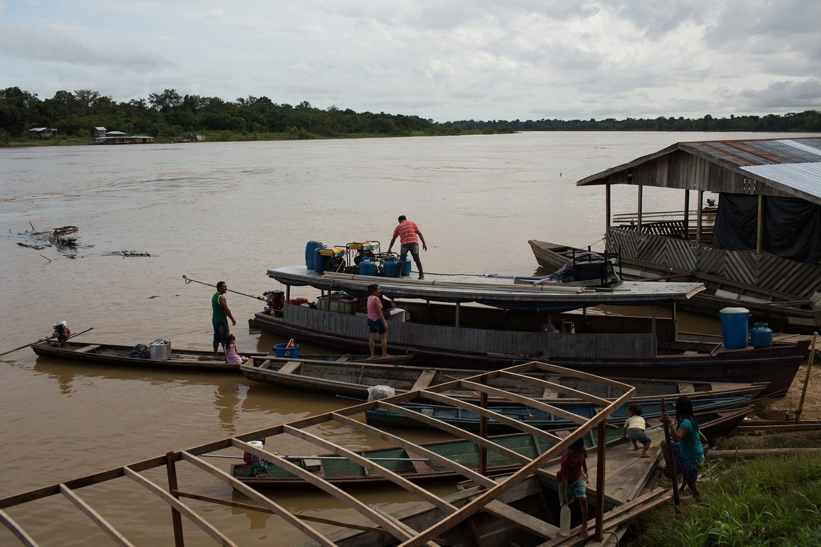 Rio Javari na cidade de Atalaia do Norte