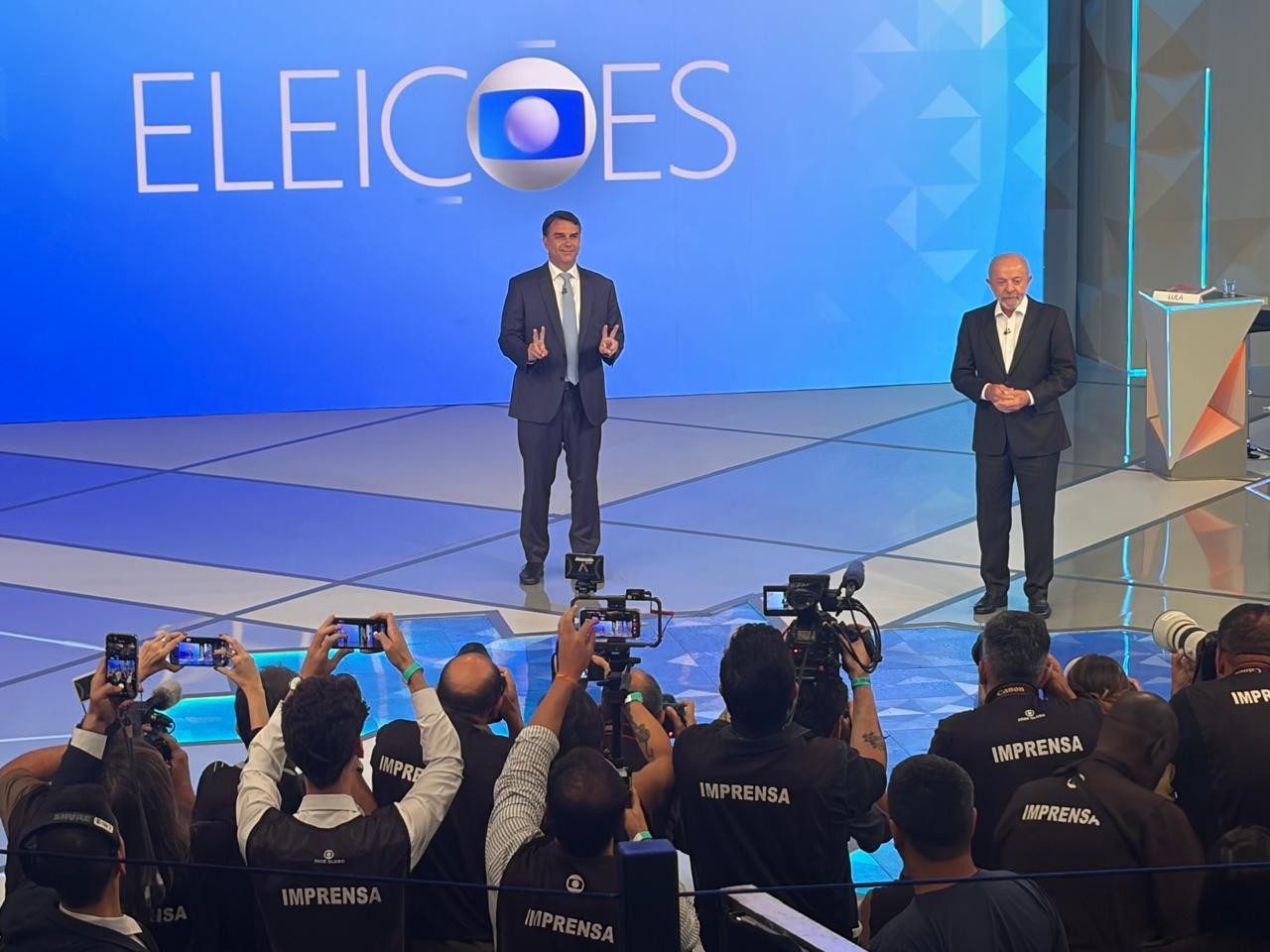 Debate presidencial entre Lula e Flávio Bolsonaro