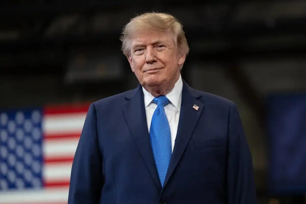 Imagem de Vitória de Flávio Bolsonaro 'completaria mapa da América Latina de Trump', diz NYT