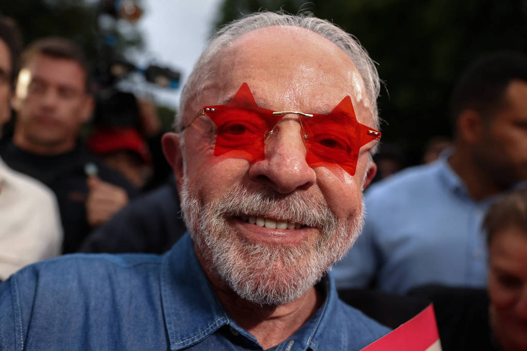 Imagem de Governo Lula recua sobre fim da escala 6x1 e quer manter jornada para vários setores