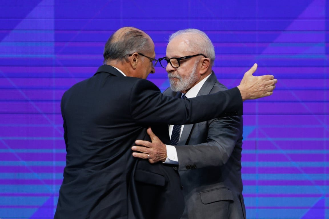 Imagem de Alckmin vira ‘garoto do telemarketing’, mas ninguém dos EUA quer falar com ele, diz Lula