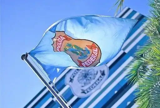 Imagem de PF investiga casos de compra de votos e propaganda irregular em sete estados e no DF