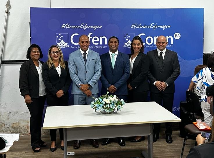 Imagem de Cerimônia formaliza posse dos Conselheiros e novo presidente do COREN-Ba