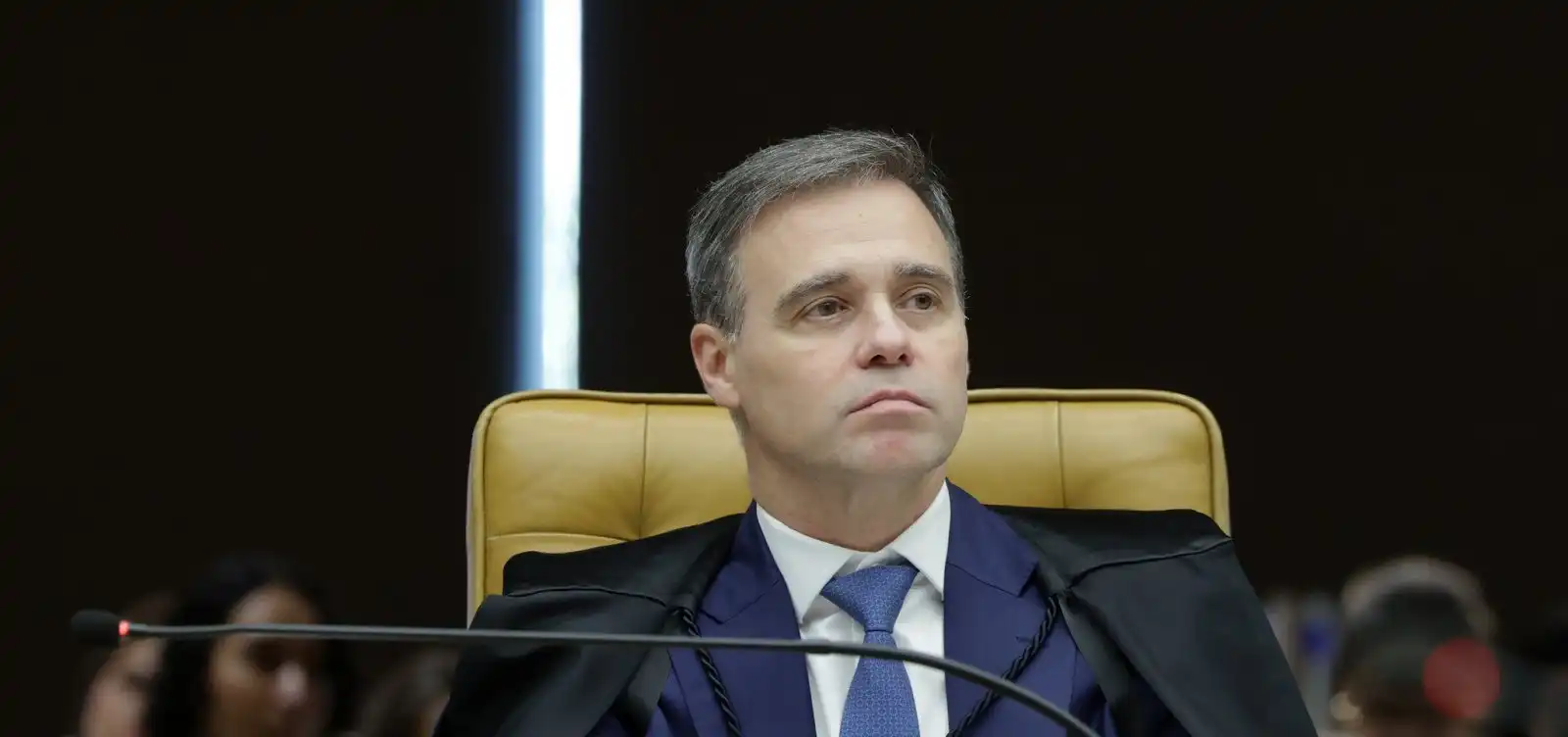 Imagem de Mendonça revoga prisão de filho do ‘Careca do INSS’ e determina uso de tornozeleira