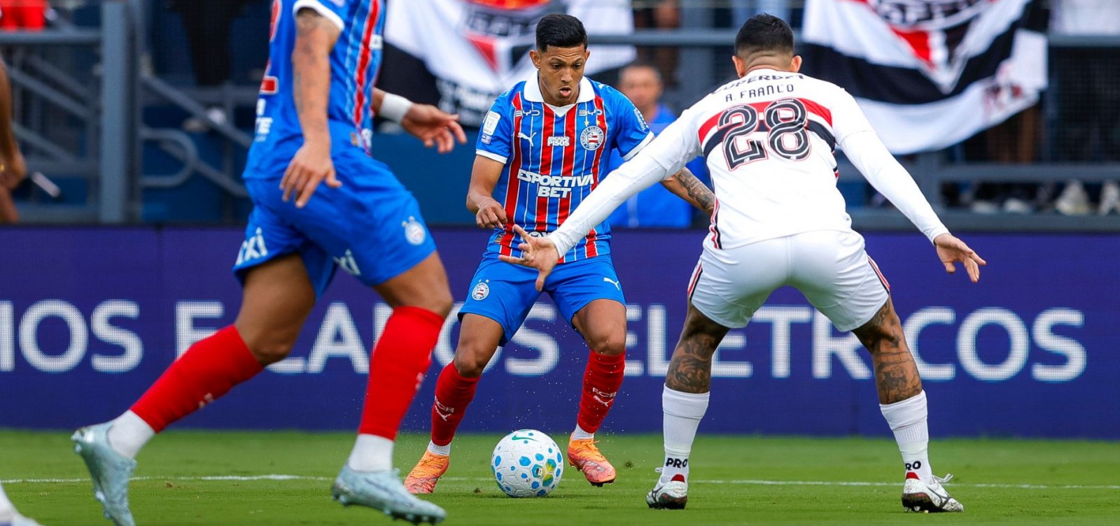 Imagem de Bahia arranca empate nos acréscimos contra o São Paulo fora de casa