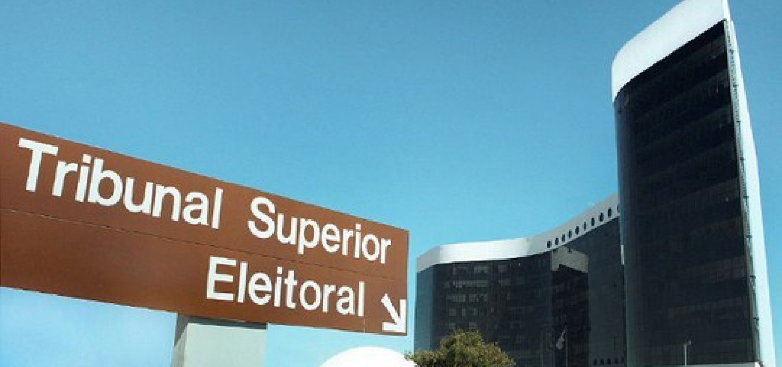 Imagem de TSE julga limites para uso de inteligência artificial nas eleições