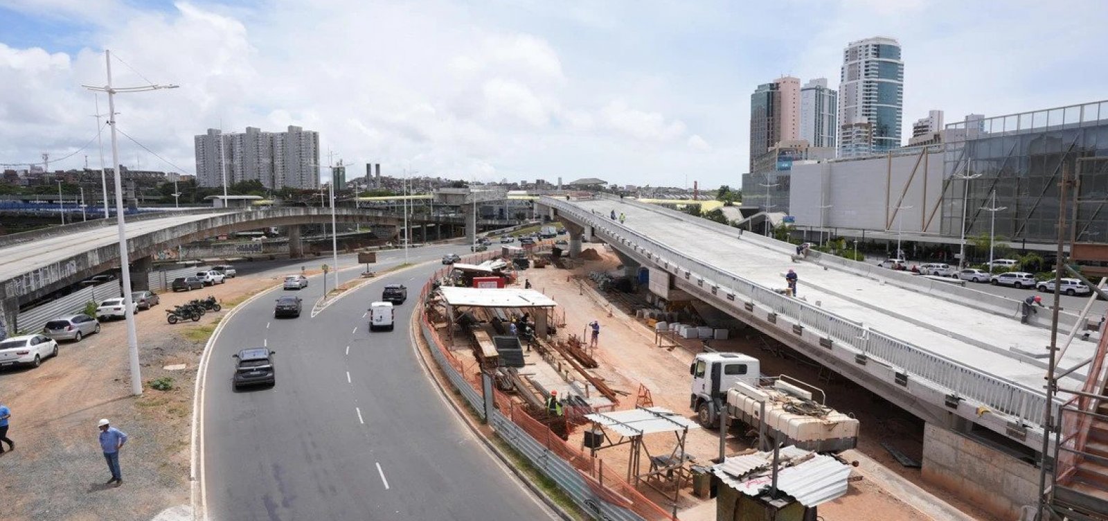 Imagem de Novo viaduto no Iguatemi é entregue nesta segunda-feira (26)