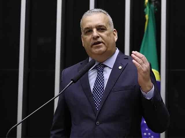Alfredo Gaspar foi escolhido como vice na chapa de Flávio Bolsonaro