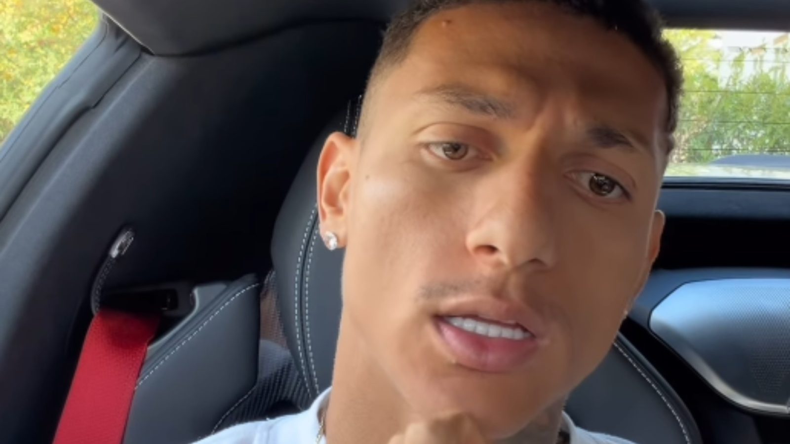 O jogador Richarlison