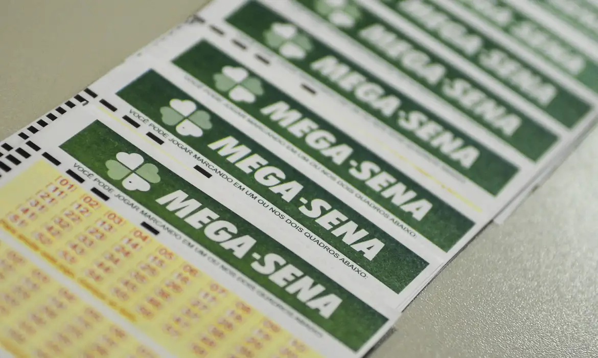 Imagem de Mega-Sena pode pagar prêmio de R$ 115 milhões neste sábado