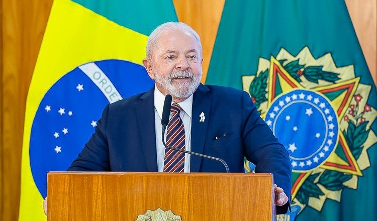 Imagem de Lula enviará PL de Isenção do IR ao Congresso nesta terça