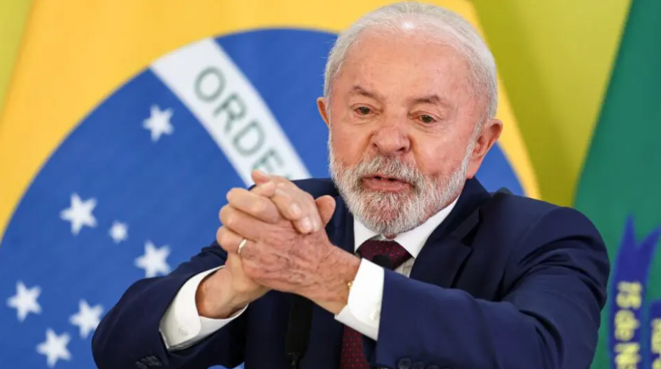 Imagem de Governo libera R$ 5,1 mi da Lei Rouanet para desfile sobre Lula; verba não será usada