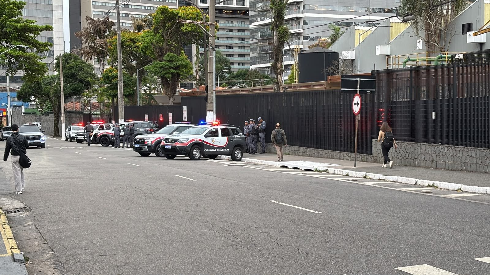 Policiamento reforçado no entorno do consulado americano em São Paulo