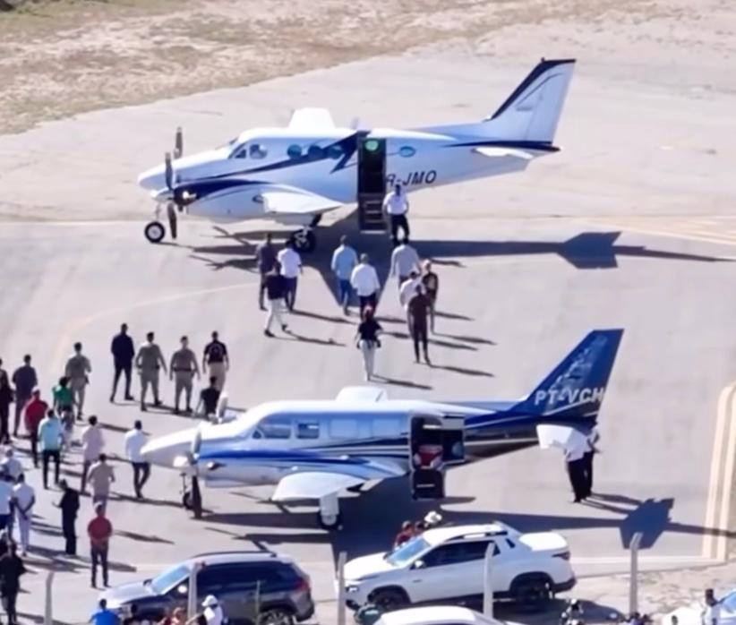 Imagem de Em quase quatro anos, Jerônimo gastou mais com transporte aéreo do que com Secretaria de Políticas para Mulheres