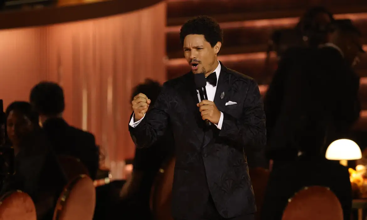 Imagem de Grammy 2026 é marcado por críticas a Donald Trump durante cerimônia em Los Angeles
